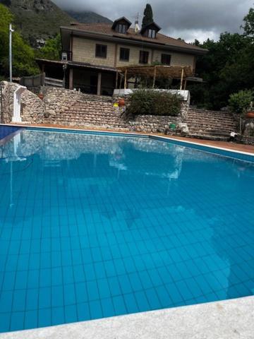 Domus Arco Romano Guest House إيتري المظهر الخارجي الصورة